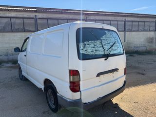Toyota Hiace 2001 2LT-thumb-5