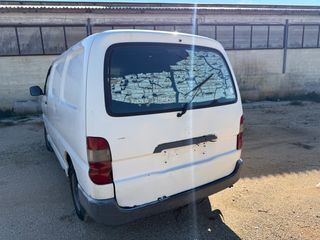 Toyota Hiace 2001 2LT-thumb-7