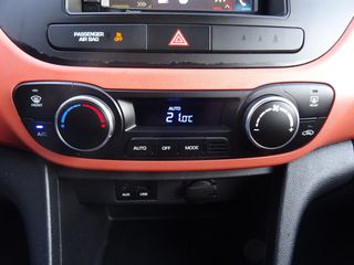 Hyundai i 10 2015 1.0 BLUE STYLE-thumb-12