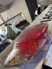 Φανάρι πίσω SCARABEO  125-200 LIGHT-thumb-3