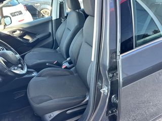 Peugeot 208 2019 1.2 110PS ΑΥΤΟΜΑΤΟ ΚΙΒΩΤΙΟ A/C-thumb-34