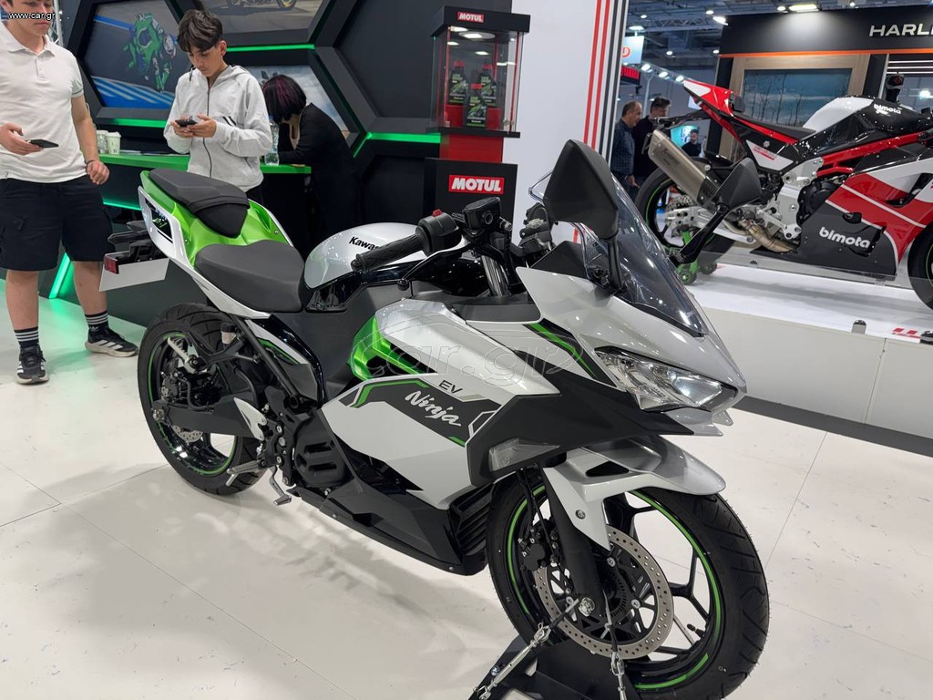 Kawasaki Ninja e-1 2024 Έκπτωση 2500 € !!!