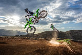 Kawasaki KX 450 2026-thumb-3
