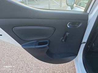 Nissan Micra 2021 ACENTA-thumb-21