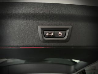 Mini Cooper SE Countryman 2021 ALL4 F60 LCI Panorama-thumb-36