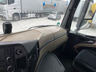 ΚΟΥΒΟΥΚΛΙΟ BIGSPACE ACTROS 2545-thumb-17