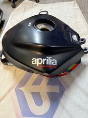 Τεπόζιτο βενζίνας APRILIA RS 660 TUONO 660-thumb-4