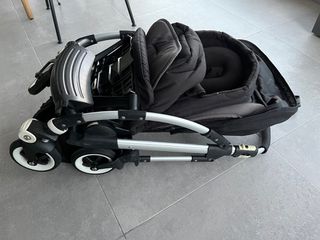 Παιδικό καρότσι Bugaboo Bee+ μεταχειρισμένο με έξτρα αξεσουάρ