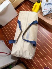 Liferaft Βαλίτσα
