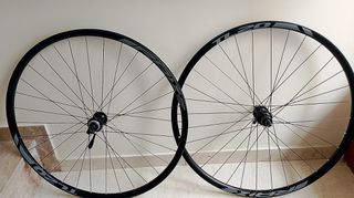 Ζεύγος τροχών RAXE TL20, Made in Italy, αλουμινίου με κέντρα SHIMANO τύπου Center Lock για Trekking 28'' (700C) & Mountain 29'' ETRTO 622x20 για δισκόφρενα