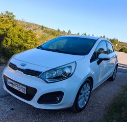 Kia Rio 2012 1.4 109hp Full Extra