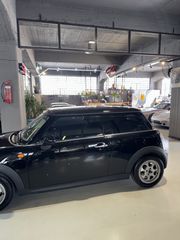 Mini ONE 2011-thumb-4