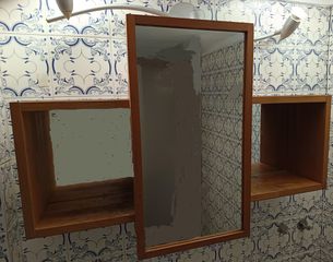 ΚΑΘΡΕΠΤΗΣ ΣΥΡΟΜΕΝΟΣ ΕΠΙΠΛΟ ΜΠΑΝΙΟΥ ΙΚΕΑ