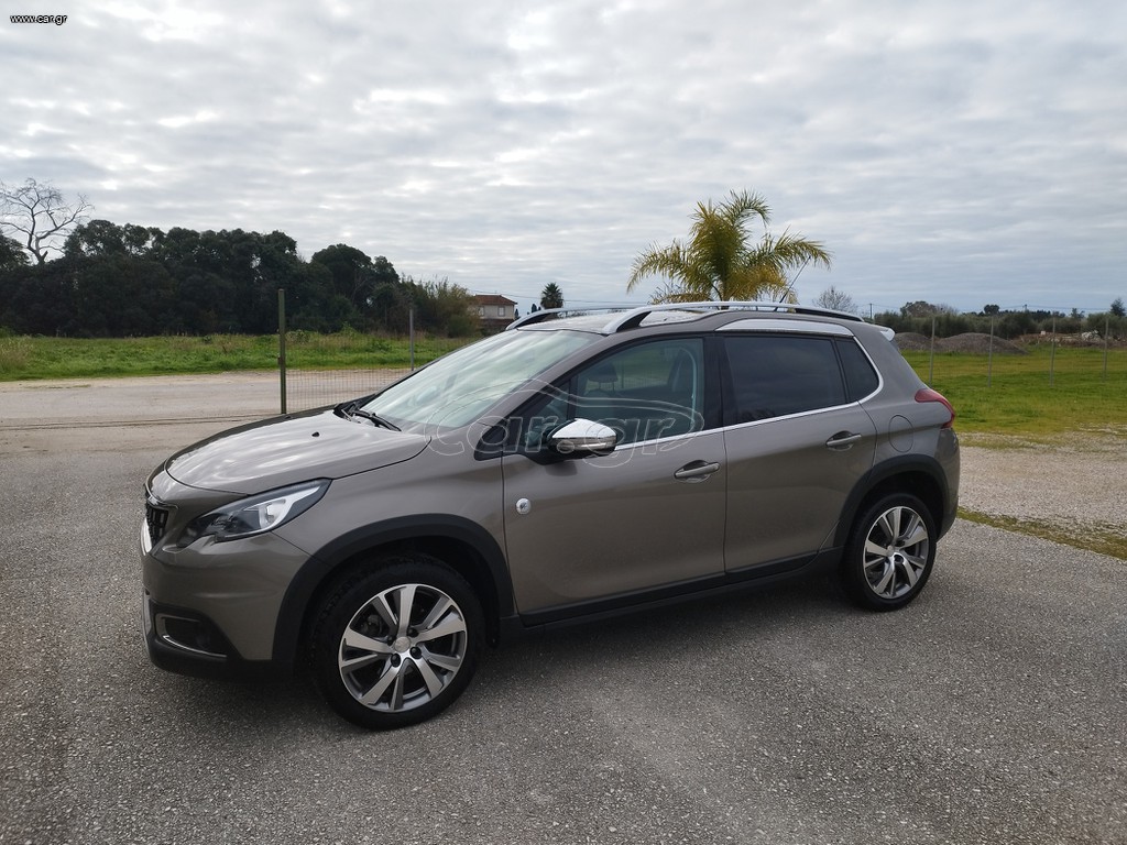 Peugeot 2008 2016 1.2 PureTech Crossway 130hp