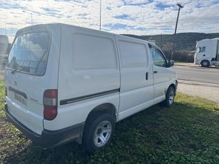 Toyota Hiace 2008 2.5 D-4D 4X4 long 2 πλαϊνές πορτες-thumb-5
