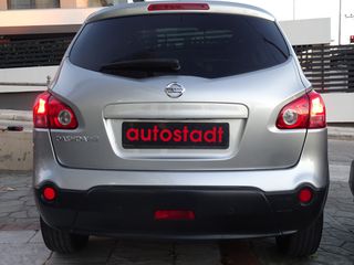 Nissan Qashqai+2 2009-thumb-3