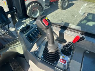 Φορτωτής Με Λάστιχα 2026 EVERUN 416-thumb-10