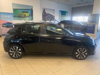 Peugeot 208 2025 1.2. STYLE HYBRID.  110jp-thumb-3