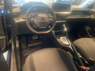 Peugeot 208 2025 1.2. STYLE HYBRID.  110jp-thumb-8