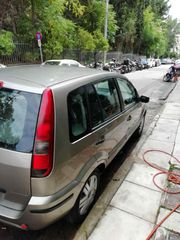 Ford Fusion 2004