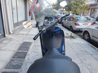 Piaggio Beverly 250 2004-thumb-3