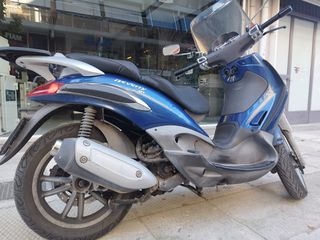 Piaggio Beverly 250 2004-thumb-6