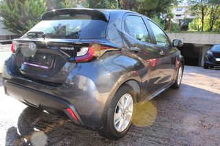Toyota Yaris 2024 HYBRID ACTIVE 1.5cc 116ps *ΓΡΑΜΜΑΤΙΑ*-thumb-8