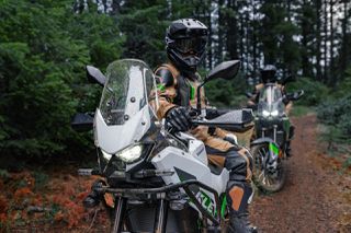 Kawasaki KLE 500 2026 SE-thumb-59
