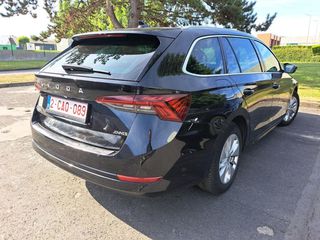 Skoda Octavia 2022 executive 1500cc 131HP/ΓΡΑΜΜΑΤΙΑ ΔΕΚΤΑ-thumb-2