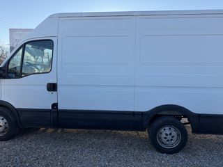 Κλούβα Iveco 2014 Daily 2.3-thumb-3