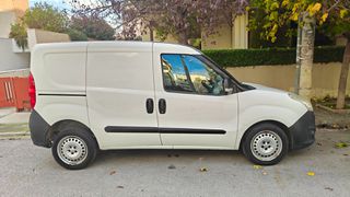 Κλούβα Opel 2018 COMBO