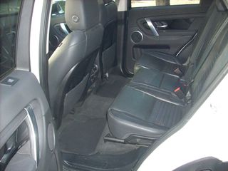 Land Rover Discovery Sport 2021 plug in-thumb-13