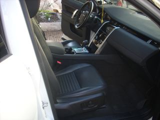 Land Rover Discovery Sport 2021 plug in-thumb-17