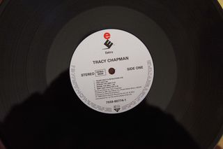 TRACY CHAPMAN - TRACY CHAPMAN-thumb-8