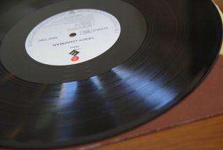 TRACY CHAPMAN - TRACY CHAPMAN-thumb-11