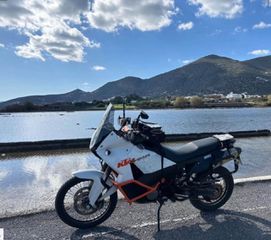 KTM 990 Adventure 2011-thumb-5