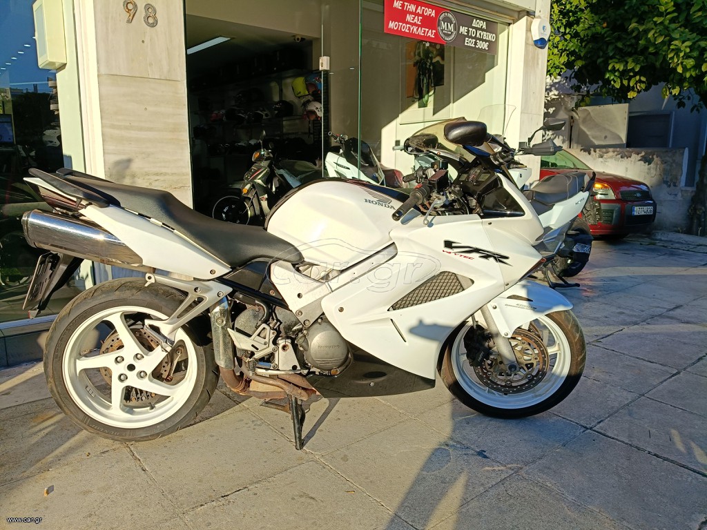 Honda VFR 800 2003 VFR 800