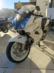 Honda VFR 800 2003 VFR 800-thumb-3