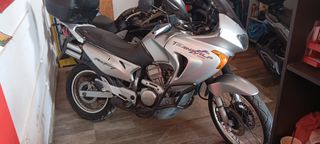 Honda Transalp 650 2004