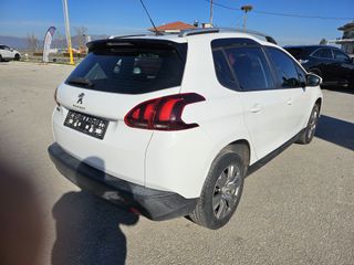 Peugeot 2008 2019-thumb-4