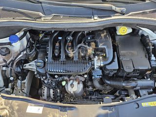 Peugeot 2008 2019-thumb-18
