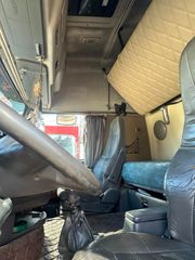 Volvo 2003 500-thumb-4