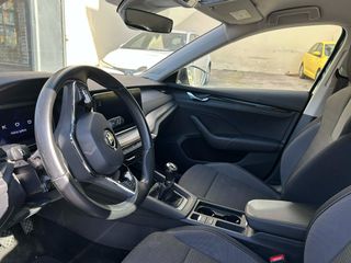 Skoda Octavia 2021 diesel χειροκινητο-thumb-8