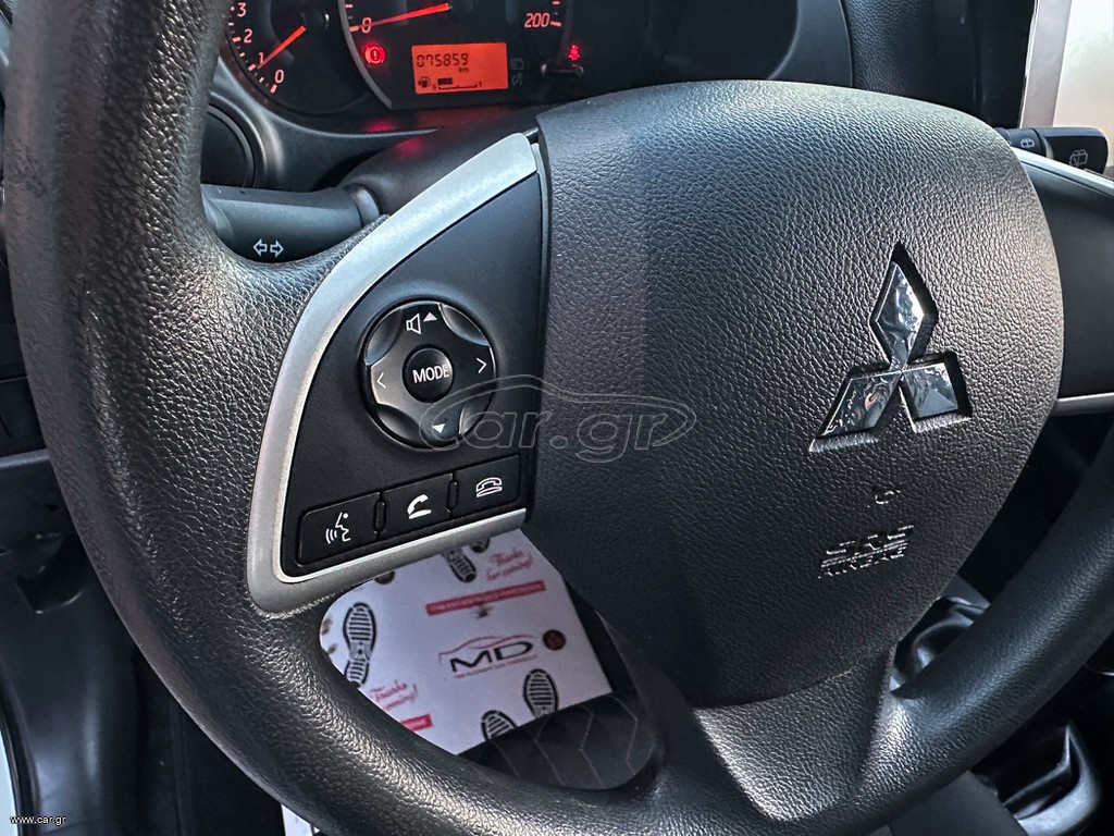 Mitsubishi Space Star thumbnail 20