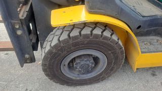 Komatsu 2005 FD25T - 16R-thumb-2