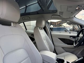 Jaguar I-Pace 2023 EV 400 AWD SE-thumb-18