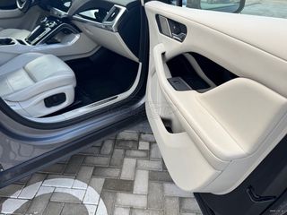 Jaguar I-Pace 2023 EV 400 AWD SE-thumb-21