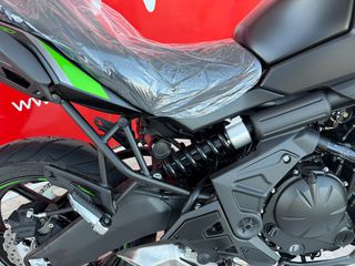 Kawasaki Versys 650 2024-thumb-15