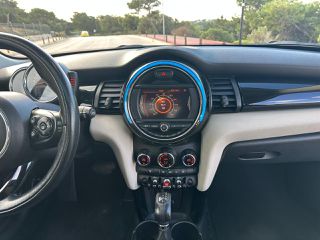 Mini Cooper D 2016-thumb-14