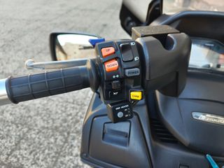 Suzuki Burgman 650 2009 ABS-thumb-7